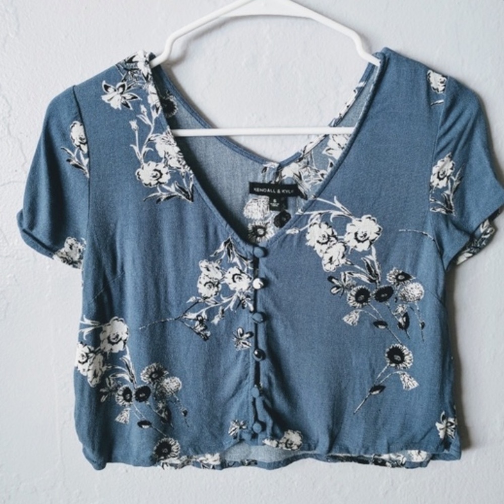 Kendall and Kylie Floral Crop Top pac sun